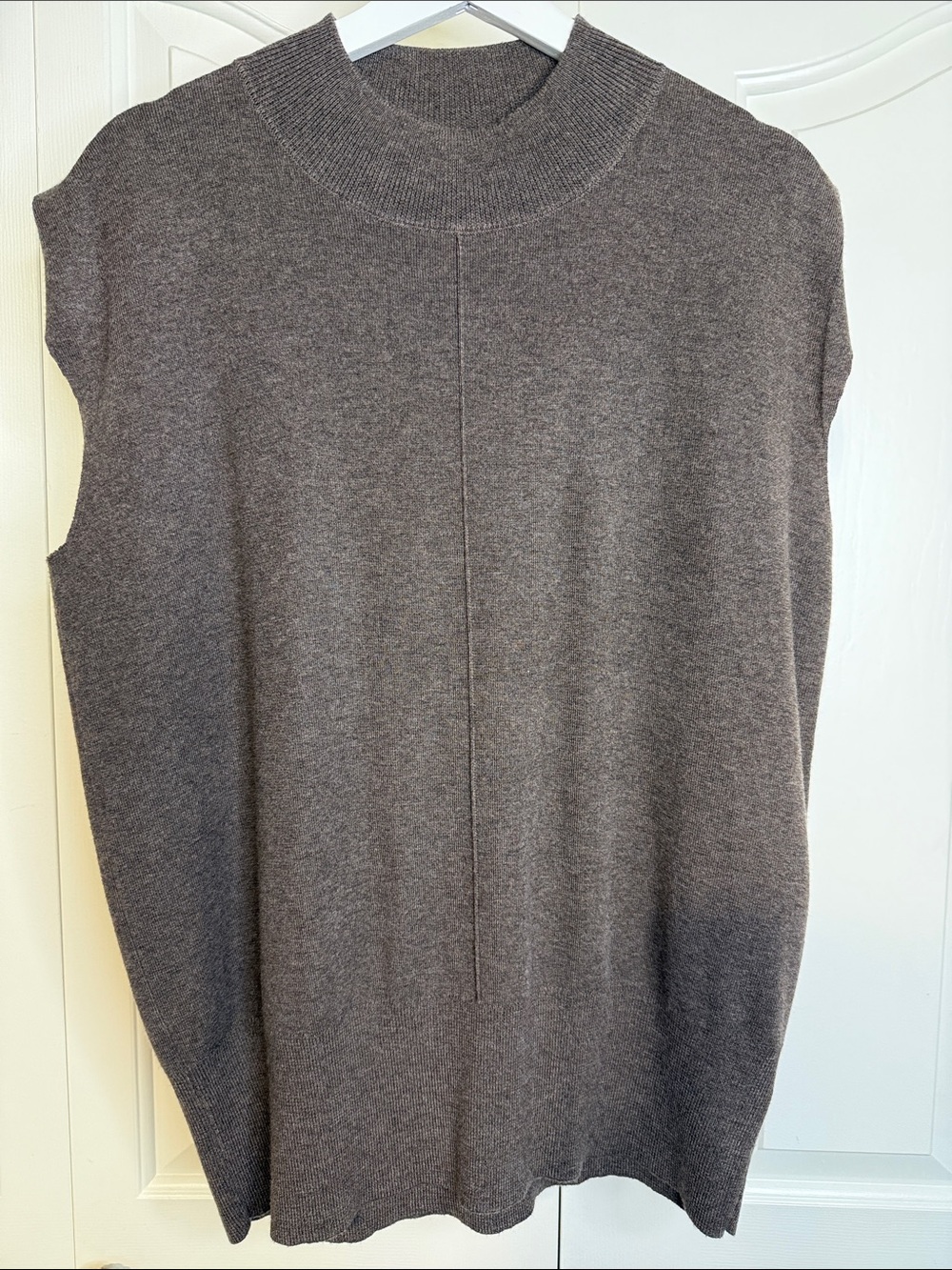 Arach&Cloz Sweater Vest